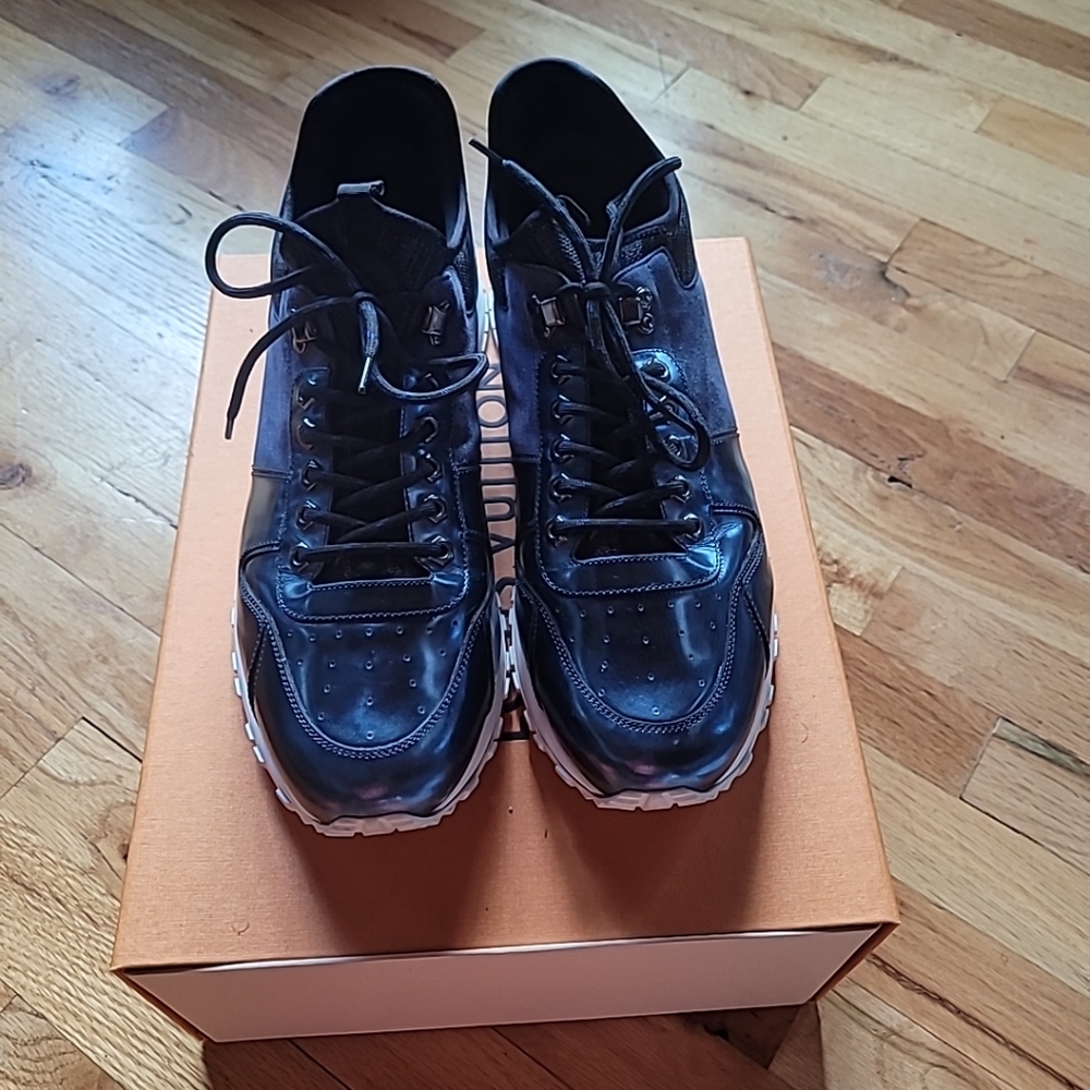 Rare Louis Vuitton Blue Metallic Size 10.5 Trainer Sneakers - Picture 5 of 7